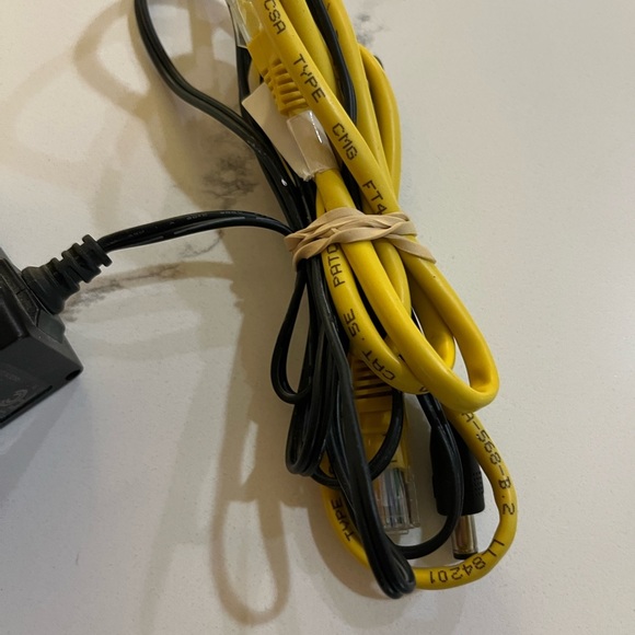 Linksys EA6700 Router - Picture 5 of 6